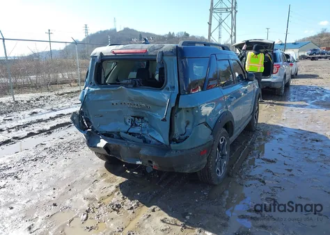 2021 Ford Bronco Sport Outer Banks z USA, uszkodzony, nr VIN 3FMCR9C67MRB08592